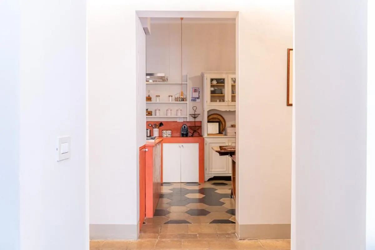 Vatican Deluxe Apartment - Borgo Stays Rome