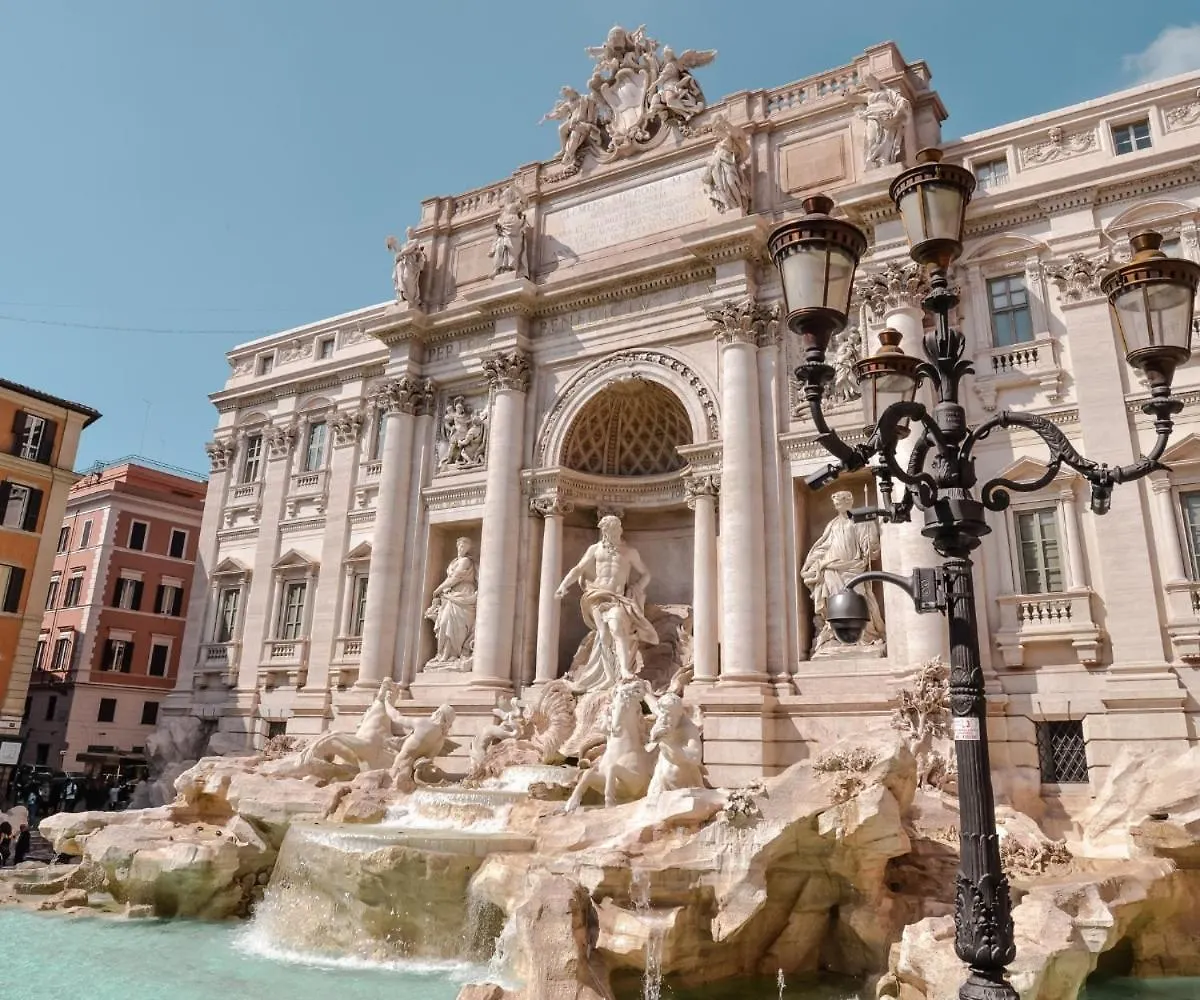 Vatican Deluxe Apartment - Borgo Stays Rome Italy